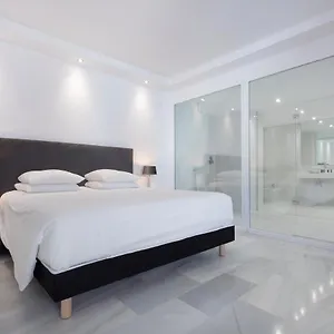  Aparthotel B51 Executive Flats Spain